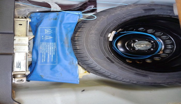 2018 Honda City 1.5L I-VTE V CVT, Petrol, Automatic, 65,993 km, tyre