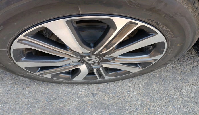 2018 Honda City 1.5L I-VTE V CVT, Petrol, Automatic, 65,993 km, tyre