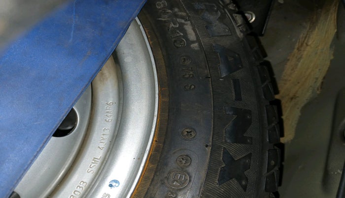 2013 Maruti Wagon R 1.0 LXI CNG, CNG, Manual, 50,062 km, tyre