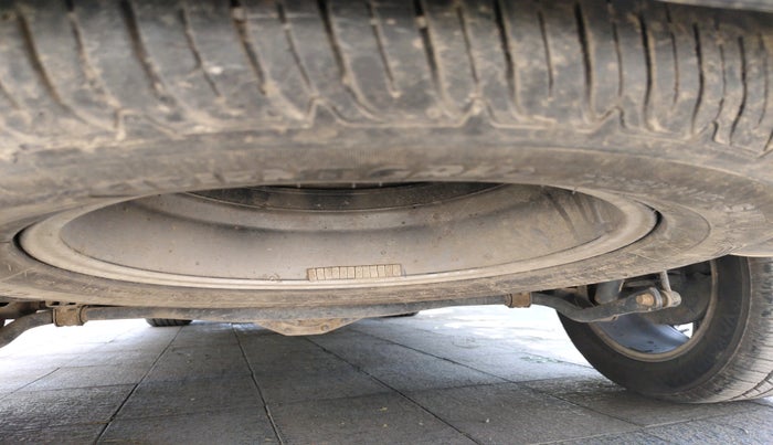 2022 MG GLOSTER SAVVY 7 STR 2.0 TWIN TURBO 4WD, Diesel, Automatic, 1,18,085 km, tyre