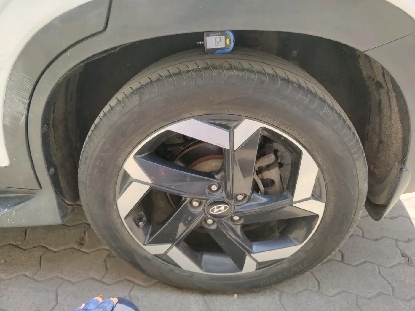 2021 Hyundai ALCAZAR PLATINUM (O) 6STR 2.0 AT, Petrol, Automatic, 75,229 km, tyre