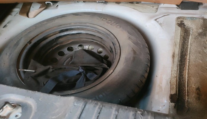 2015 Chevrolet Sail UVA 1.3 LS, Diesel, Manual, 1,85,988 km, tyre