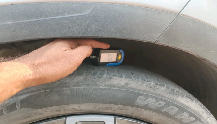 2021 Hyundai VENUE SX 1.5 CRDI, Diesel, Manual, 1,16,109 km, tyre