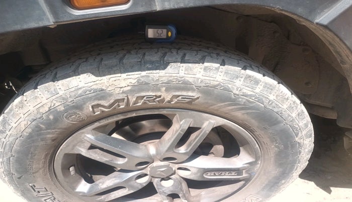 2023 Mahindra Thar LX HARD TOP 4WD MT, Diesel, Manual, 33,689 km, tyre