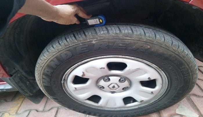 2013 Renault Duster 85 PS RXE DIESEL, Diesel, Manual, 14,699 km, tyre