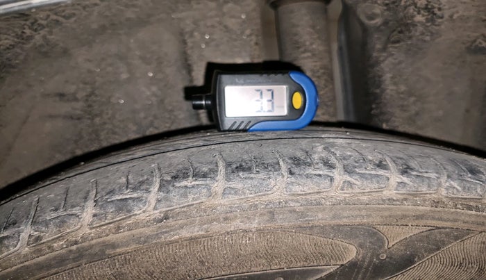 2021 Maruti Ciaz DELTA AT 1.5 SHVS PETROL, Petrol, Automatic, 74,301 km, tyre