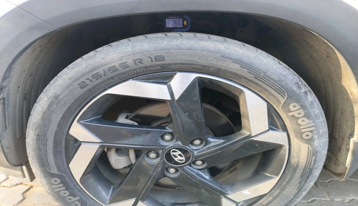 2021 Hyundai ALCAZAR PLATINUM 2.0 MT 7STR, Petrol, Manual, 75,001 km, tyre