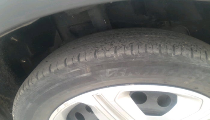 2023 Tata NEXON XM PETROL, Petrol, Manual, 37,093 km, tyre