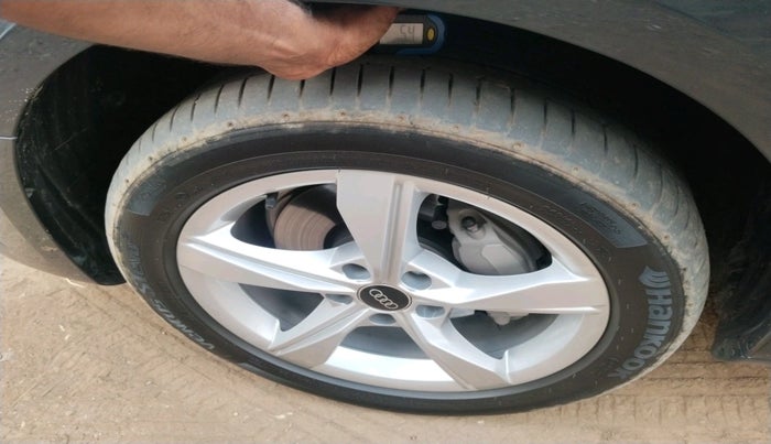 2024 Audi A4 40 TFSI Premium, Petrol, Automatic, 12,715 km, tyre