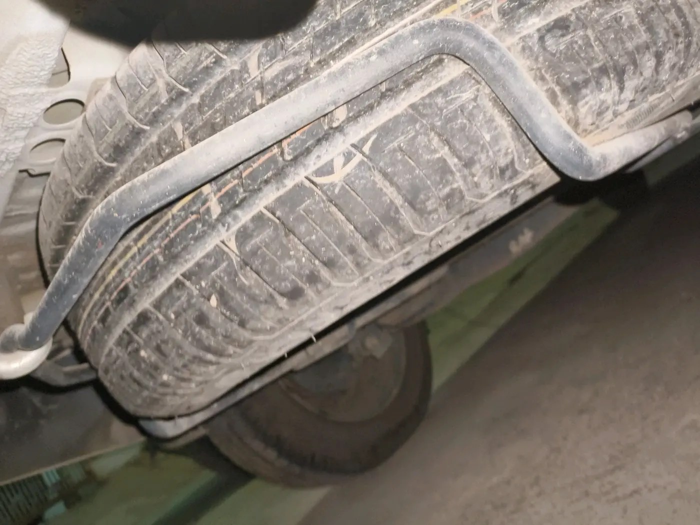 2022 Maruti Ertiga VXI CNG, CNG, Manual, 37,158 km, tyre