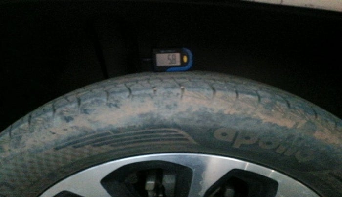 2024 Maruti Grand Vitara ZETA PLUS  HYBRID ECVT, Hybrid, Automatic, 38,495 km, tyre