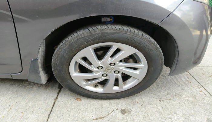 2018 Honda Jazz 1.2L I-VTEC VX CVT, Petrol, Automatic, 45,304 km, tyre