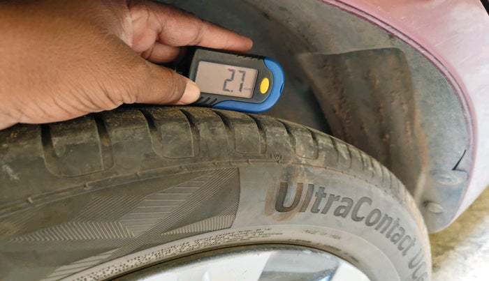 2015 Maruti Ciaz VXI+, Petrol, Manual, 90,036 km, tyre