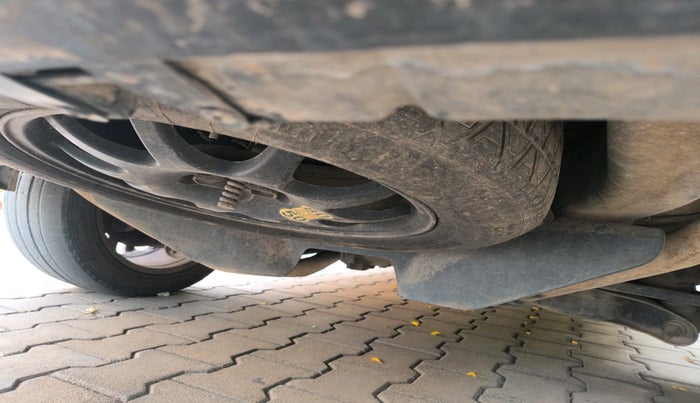 2010 Landrover Range Rover Sport 3.0 TDV6 HSE DIESEL, Diesel, Automatic, 1,29,346 km, tyre