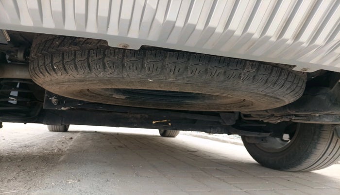 2024 Tata Safari PURE PLUS S, Diesel, Manual, 44,810 km, tyre