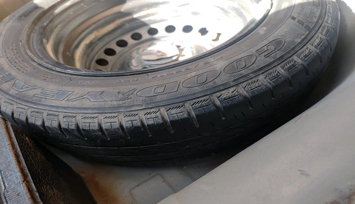 2016 Honda Amaze 1.5L I-DTEC SX, Diesel, Manual, 1,24,345 km, tyre