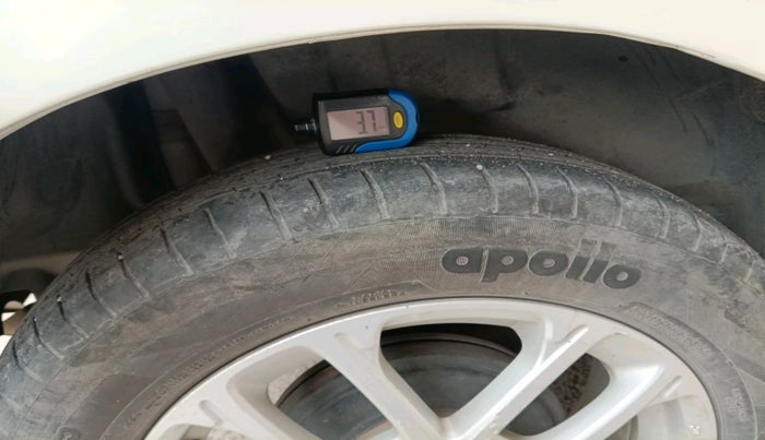 2021 Maruti Swift ZXI, Petrol, Manual, 60,008 km, tyre