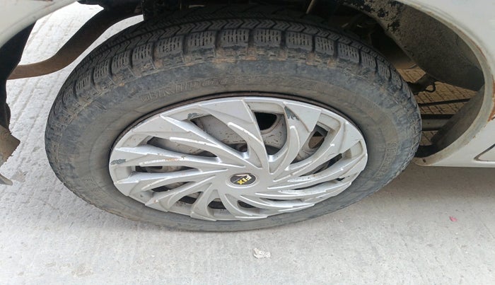 2010 Maruti Wagon R Duo DUO LXI LPG, Petrol, Manual, 83,881 km, tyre