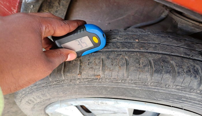 2017 Maruti Alto K10 VXI AMT, Petrol, Automatic, 37,220 km, tyre