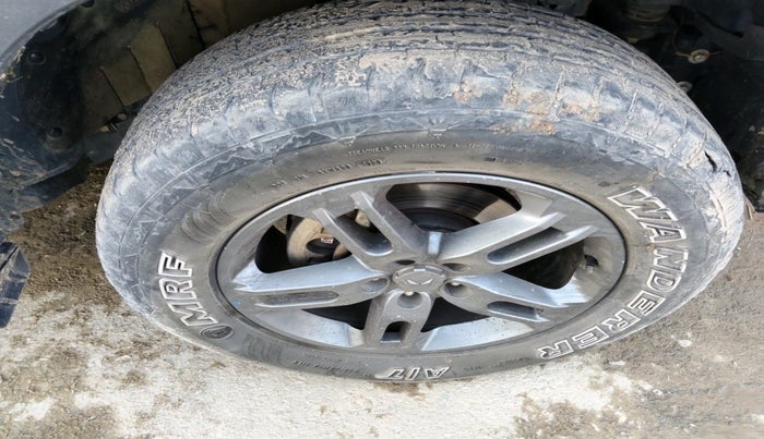 2023 Mahindra Thar LX HARD TOP 4WD MT, Diesel, Manual, 48,684 km, tyre