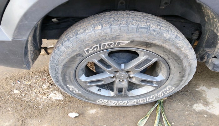 2023 Mahindra Thar LX HARD TOP 4WD MT, Diesel, Manual, 48,684 km, tyre