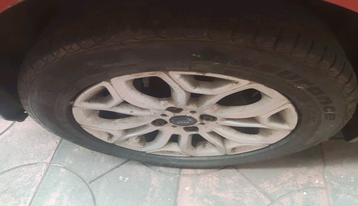 2015 Ford Ecosport TITANIUM 1.5L PETROL AT, Petrol, Automatic, 78,500 km, tyre