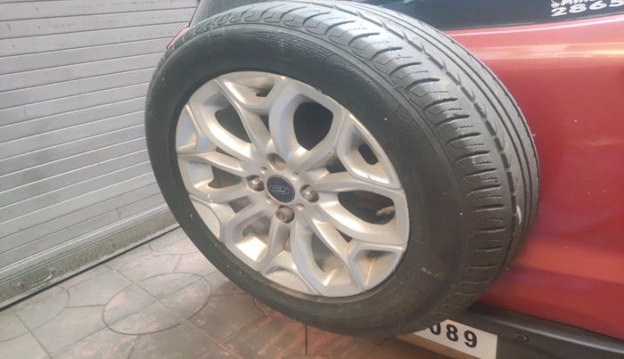 2015 Ford Ecosport TITANIUM 1.5L PETROL AT, Petrol, Automatic, 78,500 km, tyre