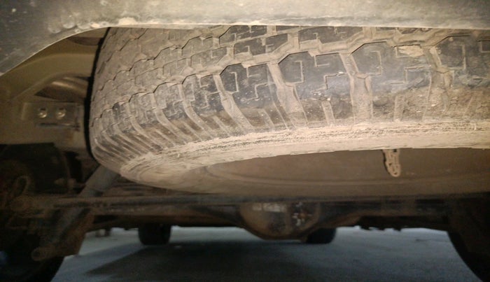 2017 Tata Hexa XTA 4X2 7 STR, Diesel, Automatic, 75,666 km, tyre