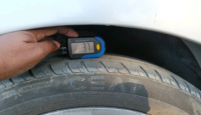 2016 Hyundai Grand i10 SPORTZ 1.2 KAPPA VTVT, Petrol, Manual, 71,837 km, tyre