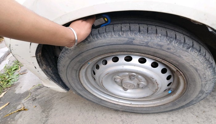 2014 Honda Mobilio 1.5L I-VTEC E, Petrol, Manual, 97,087 km, tyre