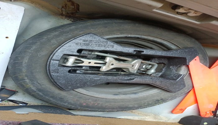 2018 Maruti Celerio VXI, Petrol, Manual, 32,974 km, tyre