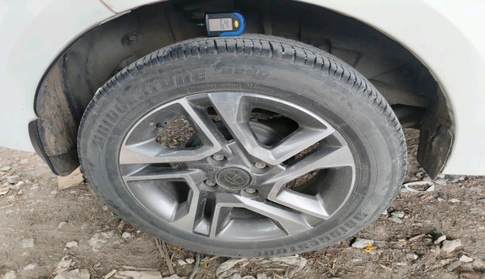 2023 Tata TIGOR XZA PLUS PETROL, Petrol, Automatic, 26,481 km, tyre