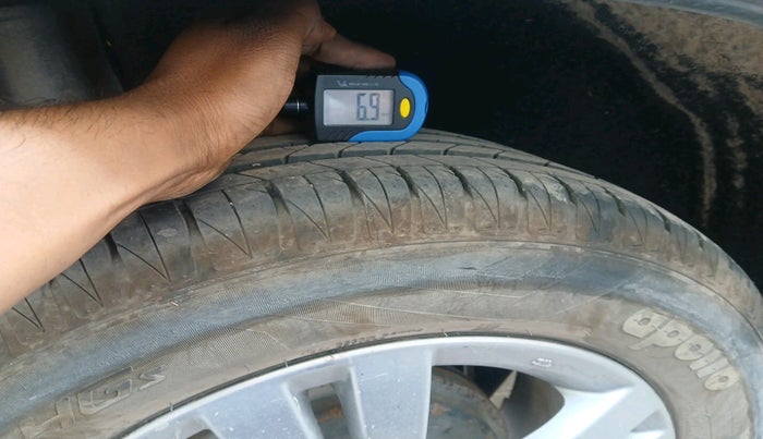 2018 Maruti Vitara Brezza ZDI PLUS, Diesel, Manual, 90,180 km, tyre