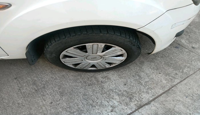 2012 Ford Figo ZXI 1.4 DIESEL, Diesel, Manual, 1,02,485 km, tyre