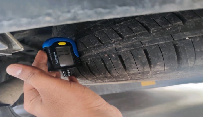 2022 Tata Safari XT PLUS, Diesel, Manual, 45,243 km, tyre