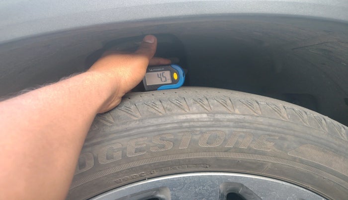 2022 Tata Safari XT PLUS, Diesel, Manual, 45,243 km, tyre