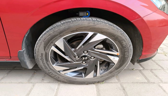 2022 Hyundai NEW I20 ASTA (O) 1.2 MT, Petrol, Manual, 14,807 km, tyre