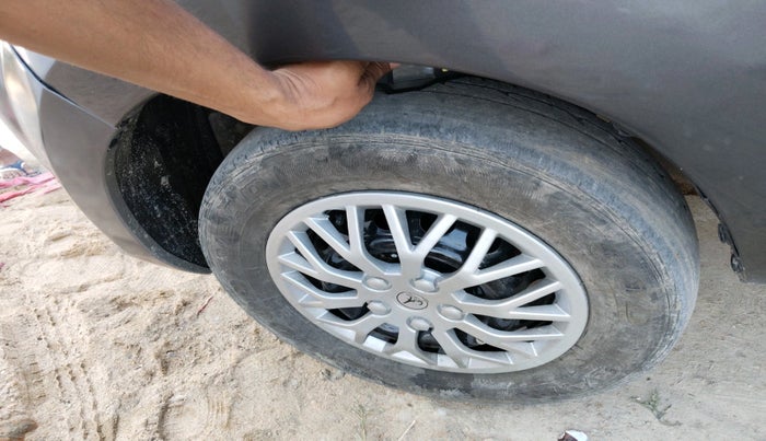 2014 Maruti Alto 800 LXI, Petrol, Manual, 55,440 km, tyre