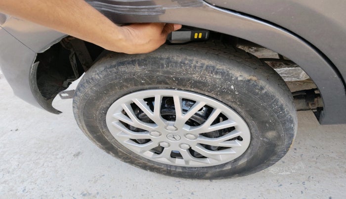 2014 Maruti Alto 800 LXI, Petrol, Manual, 55,440 km, tyre