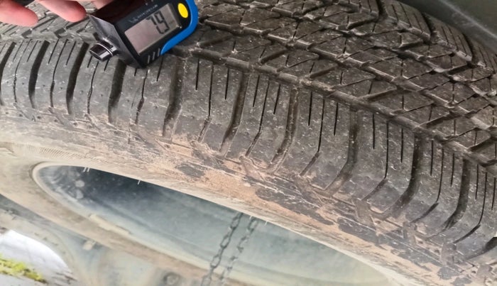 2022 Toyota HILUX HIGH 4X4 AT, Diesel, Automatic, 45,323 km, tyre