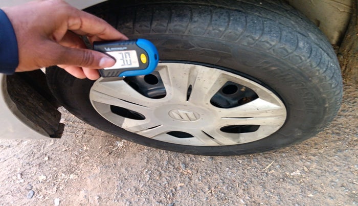 2015 Maruti Wagon R 1.0 VXI, Petrol, Manual, 1,29,037 km, tyre