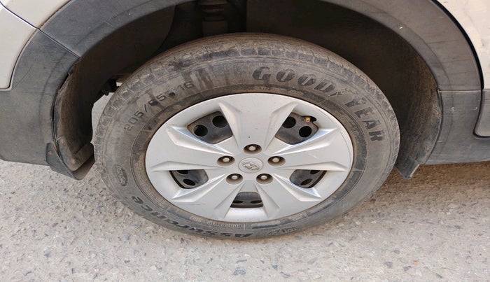 2016 Hyundai Creta S 1.4 DIESEL, Diesel, Manual, 65,863 km, tyre