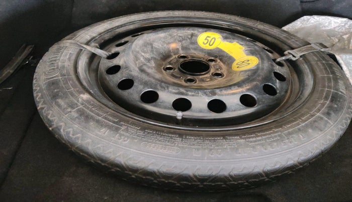 2016 Volvo S60 Momentum D4, Diesel, Automatic, 78,028 km, tyre