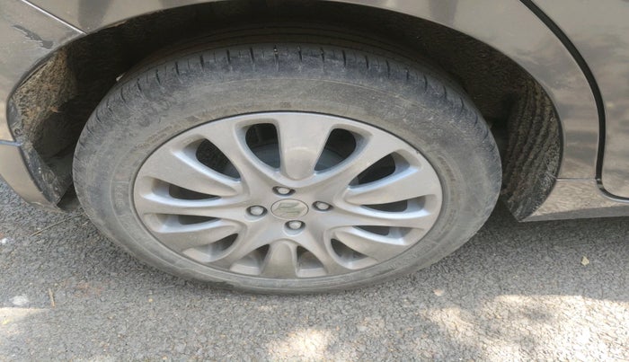 2018 Maruti Baleno ZETA PETROL 1.2, Petrol, Manual, 70,737 km, tyre