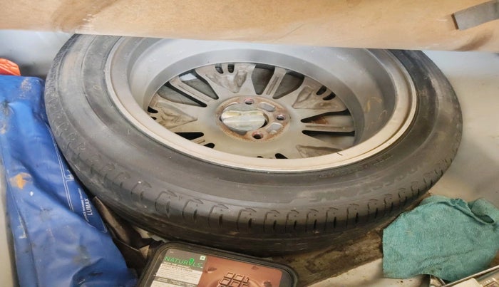 2020 Honda City 1.5L I-VTEC ZX CVT, Petrol, Automatic, 84,642 km, tyre