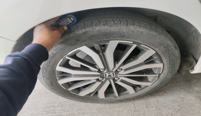 2020 Honda City 1.5L I-VTEC ZX CVT, Petrol, Automatic, 84,642 km, tyre