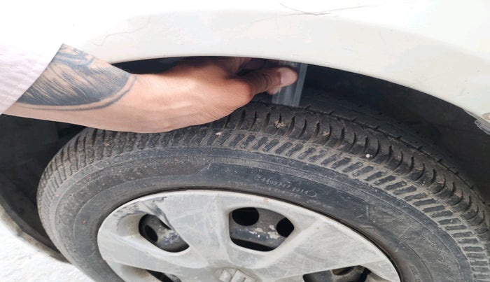 2011 Maruti Ritz VXI, Petrol, Manual, 77,192 km, tyre