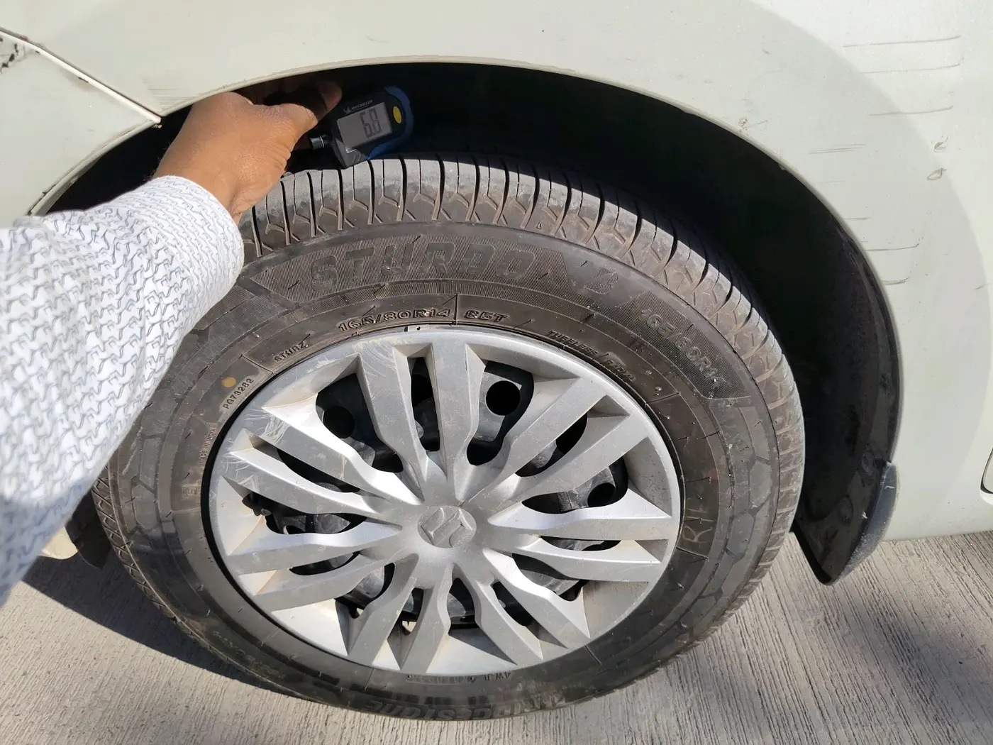 2021 Maruti Dzire VXI AMT, Petrol, Automatic, 78,093 km, tyre
