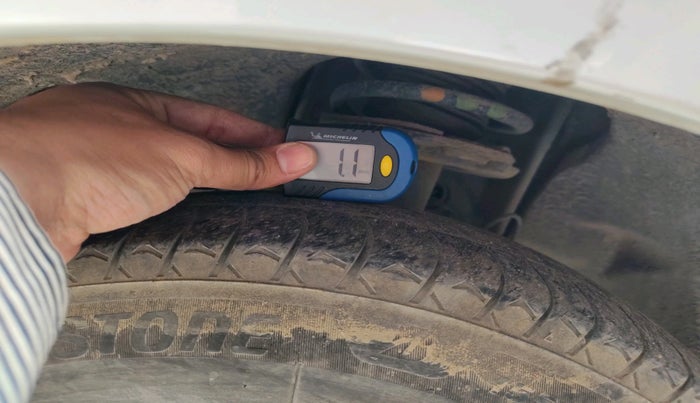 2019 Tata Tiago XE DIESEL, Diesel, Manual, 2,36,942 km, tyre