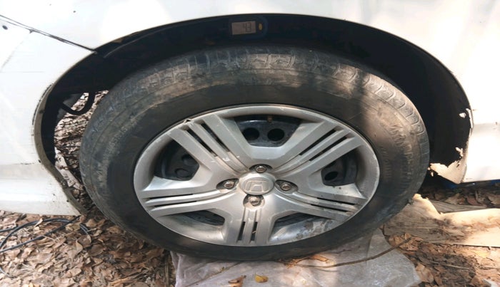 2011 Honda City 1.5L I-VTEC V AT, CNG, Automatic, 1,20,608 km, tyre